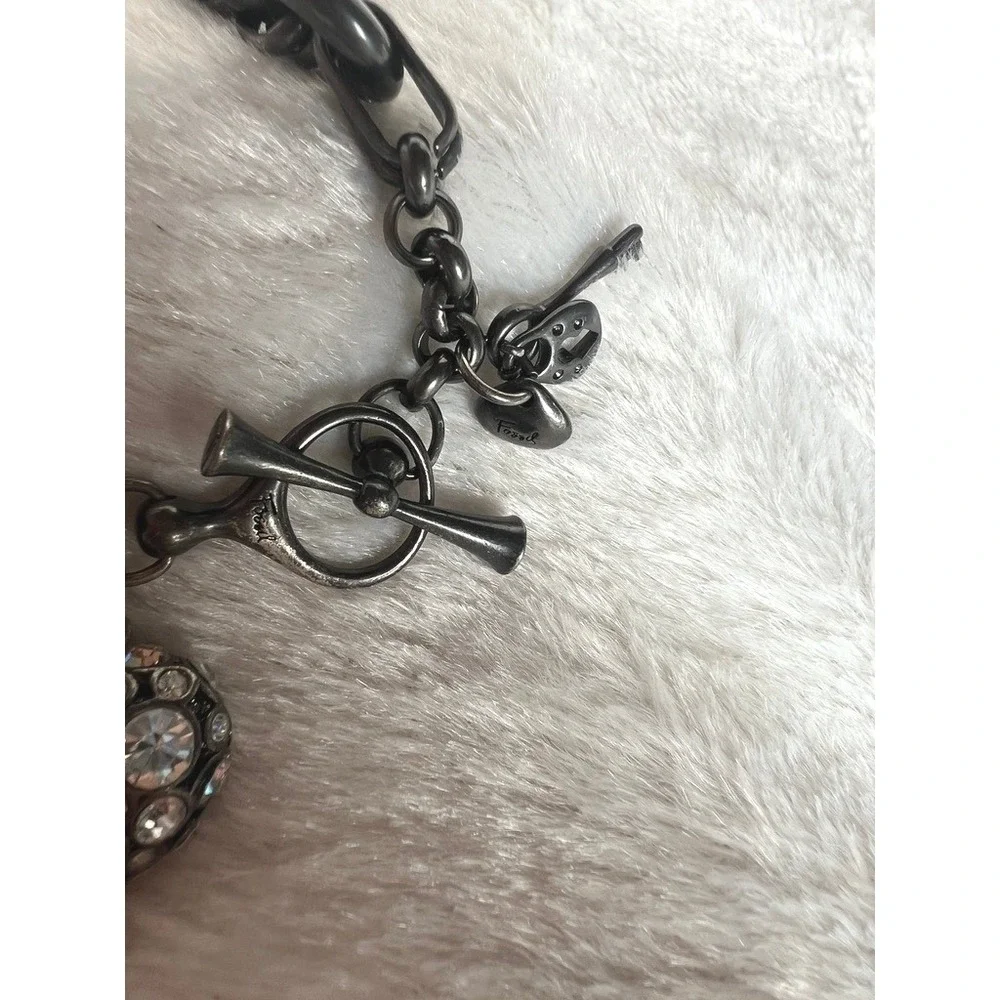 Fossil Charm‎ Bracelet Puffy Rhinestone Heart Black Gunmetal Chain Toggle 7.5